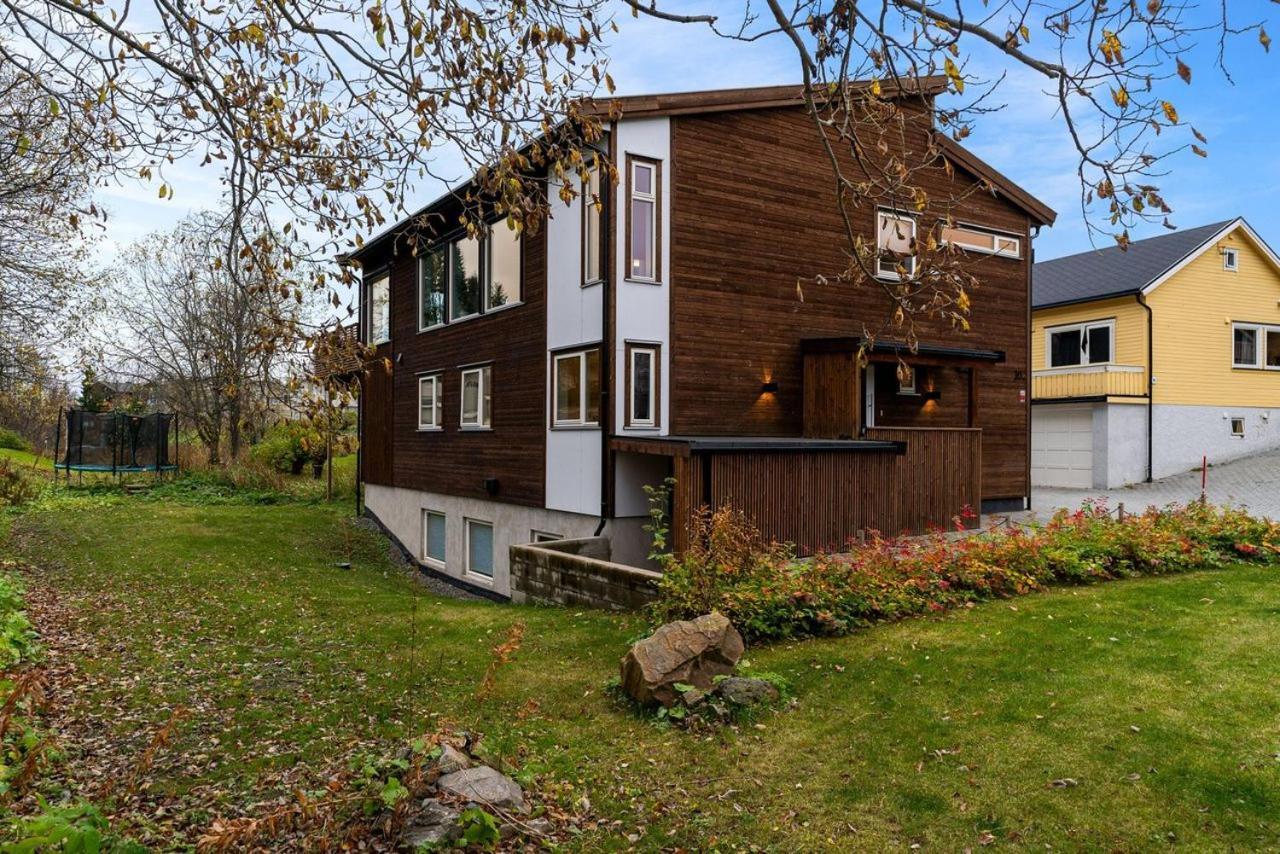 High-End Villa Sentralt I Tromso Exterior photo